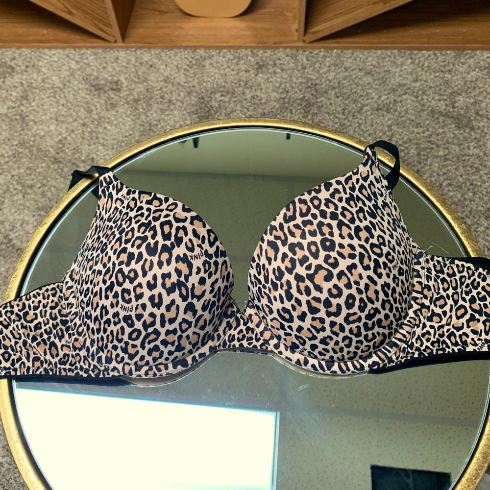 Victoria Secret Pink Size B underwire bra
